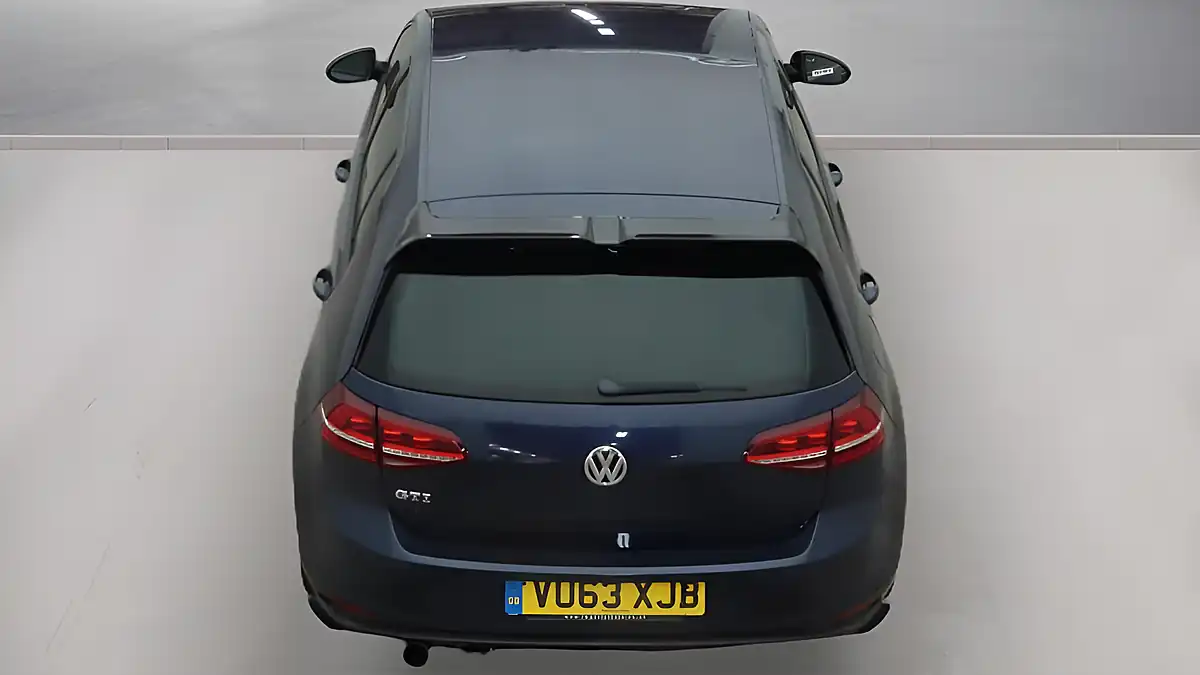 Used 2013 Volkswagen Golf Bluemotion Tech GTI Blue - Interior and Exterior details 8