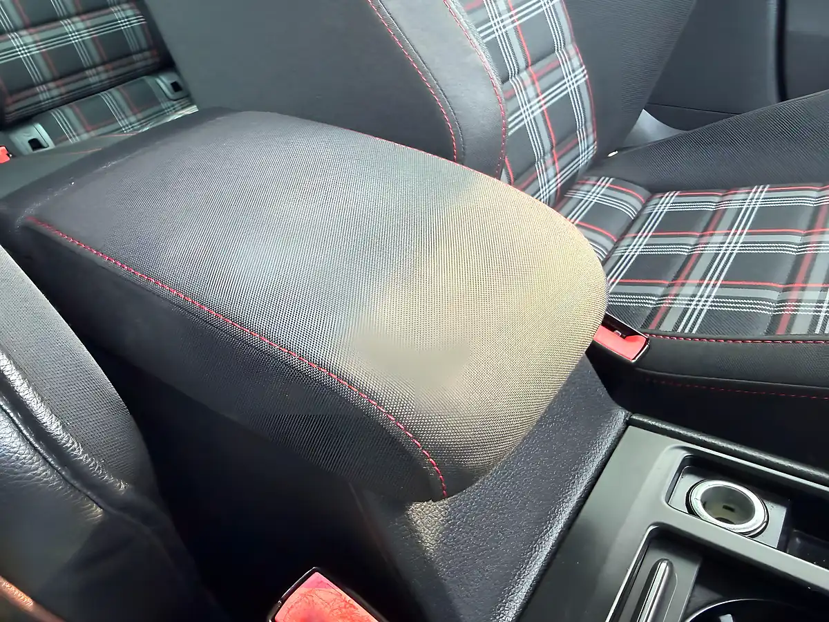 Used 2013 Volkswagen Golf Bluemotion Tech GTI White - Interior and Exterior details 17