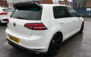 Used 2013 Volkswagen Golf Bluemotion Tech GTI White - Interior and Exterior details 7