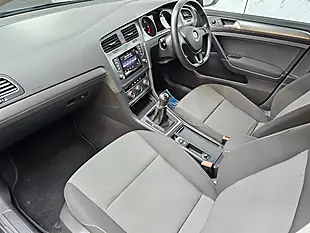 Used 2013 Volkswagen Golf Bluemotion Tech S Black - Interior and Exterior details 12