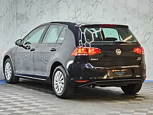 Used 2013 Volkswagen Golf Bluemotion Tech S Black - Interior and Exterior details 7