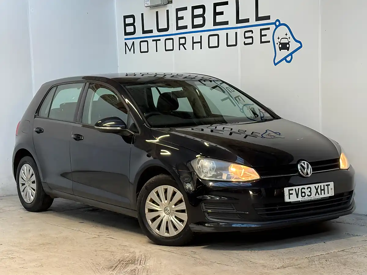 Used 2013 Volkswagen Golf Bluemotion Tech S Deep Black - Front View