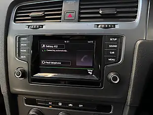 Used 2013 Volkswagen Golf Bluemotion Tech S Deep Black - Interior and Exterior details 11