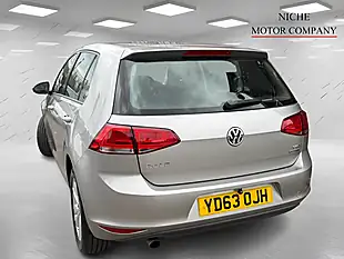 Used 2013 Volkswagen Golf Bluemotion Tech S Grey - Interior and Exterior details 6