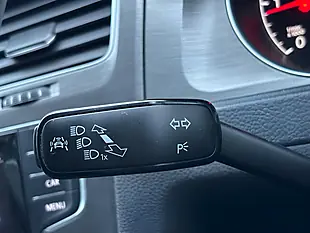 Used 2013 Volkswagen Golf Bluemotion Tech Se Black - Interior and Exterior details 11