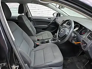 Used 2013 Volkswagen Golf Bluemotion Tech Se Black - Interior and Exterior details 14