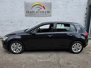 Used 2013 Volkswagen Golf Bluemotion Tech Se Black - Interior and Exterior details 8