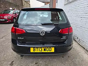 Used 2013 Volkswagen Golf Bluemotion Tech Se Black - Interior and Exterior details 9