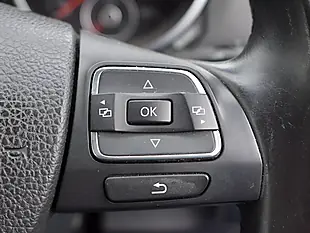 Used 2013 Volkswagen Golf Bluemotion Tech Se Cabriolet White - Interior and Exterior details 12