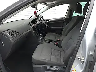 Used 2013 Volkswagen Golf Bluemotion Tech Se Dsg Silver - Interior and Exterior details 13
