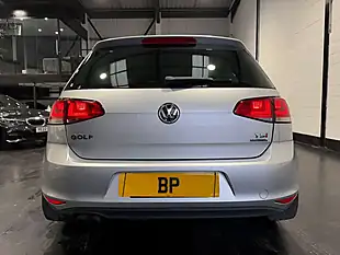 Used 2013 Volkswagen Golf Bluemotion Tech Se Silver - Interior and Exterior details 10