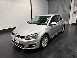 Used 2013 Volkswagen Golf Bluemotion Tech Se Silver - Interior and Exterior details 3