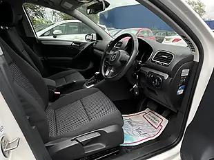 Used 2013 Volkswagen Golf Bluemotion White - Interior and Exterior details 10