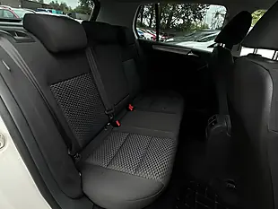 Used 2013 Volkswagen Golf Bluemotion White - Interior and Exterior details 12
