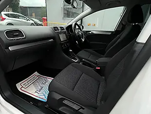 Used 2013 Volkswagen Golf Bluemotion White - Interior and Exterior details 13