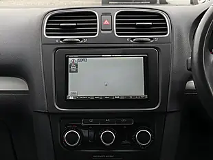 Used 2013 Volkswagen Golf Bluemotion White - Interior and Exterior details 17