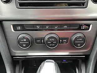 Used 2013 Volkswagen Golf Comfortline Blue - Interior and Exterior details 16