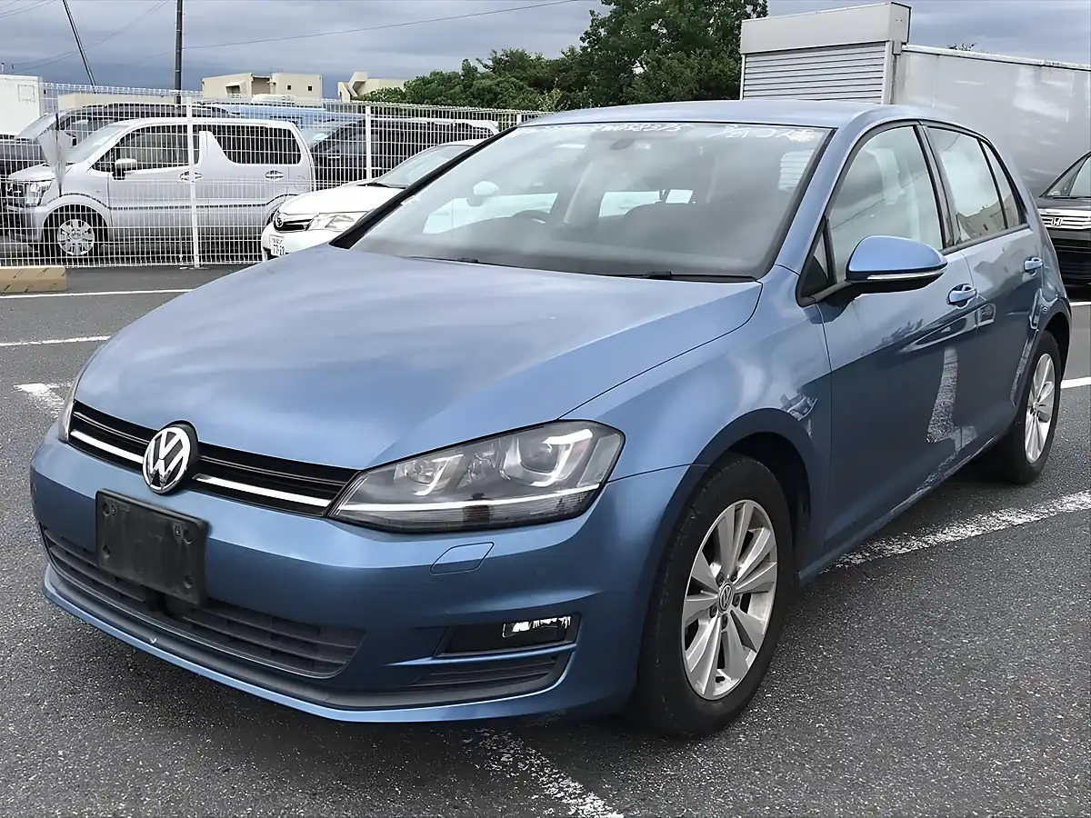 Used 2013 Volkswagen Golf Comfortline Blue - Interior and Exterior details 4