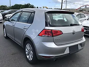 Used 2013 Volkswagen Golf Comfortline Blue Motion Silver - Interior and Exterior details 3