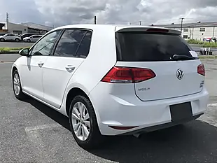 Used 2013 Volkswagen Golf Comfortline Blue Motion White - Interior and Exterior details 3