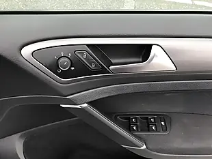 Used 2013 Volkswagen Golf Comfortline Blue Motion White - Interior and Exterior details 14