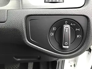 Used 2013 Volkswagen Golf Comfortline Blue Motion White - Interior and Exterior details 15