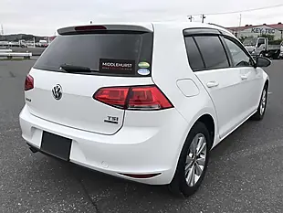 Used 2013 Volkswagen Golf Comfortline Blue Motion White - Interior and Exterior details 2