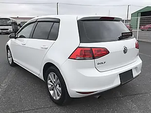Used 2013 Volkswagen Golf Comfortline Blue Motion White - Interior and Exterior details 4