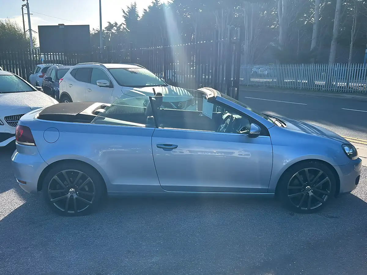 Used 2013 Volkswagen Golf GT Blue - Interior and Exterior details 8