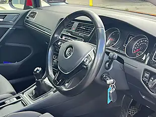 Used 2013 Volkswagen Golf GT Bluemotion Technology Tornado Red - Interior and Exterior details 4