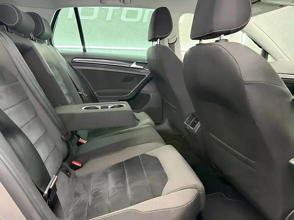 Used 2013 Volkswagen Golf GT Grey - Interior and Exterior details 16