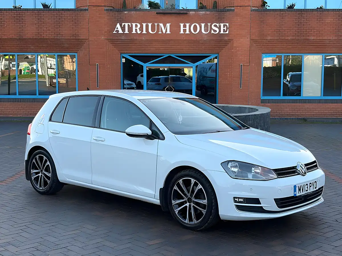 Used 2013 Volkswagen Golf GT White - Interior and Exterior details 2