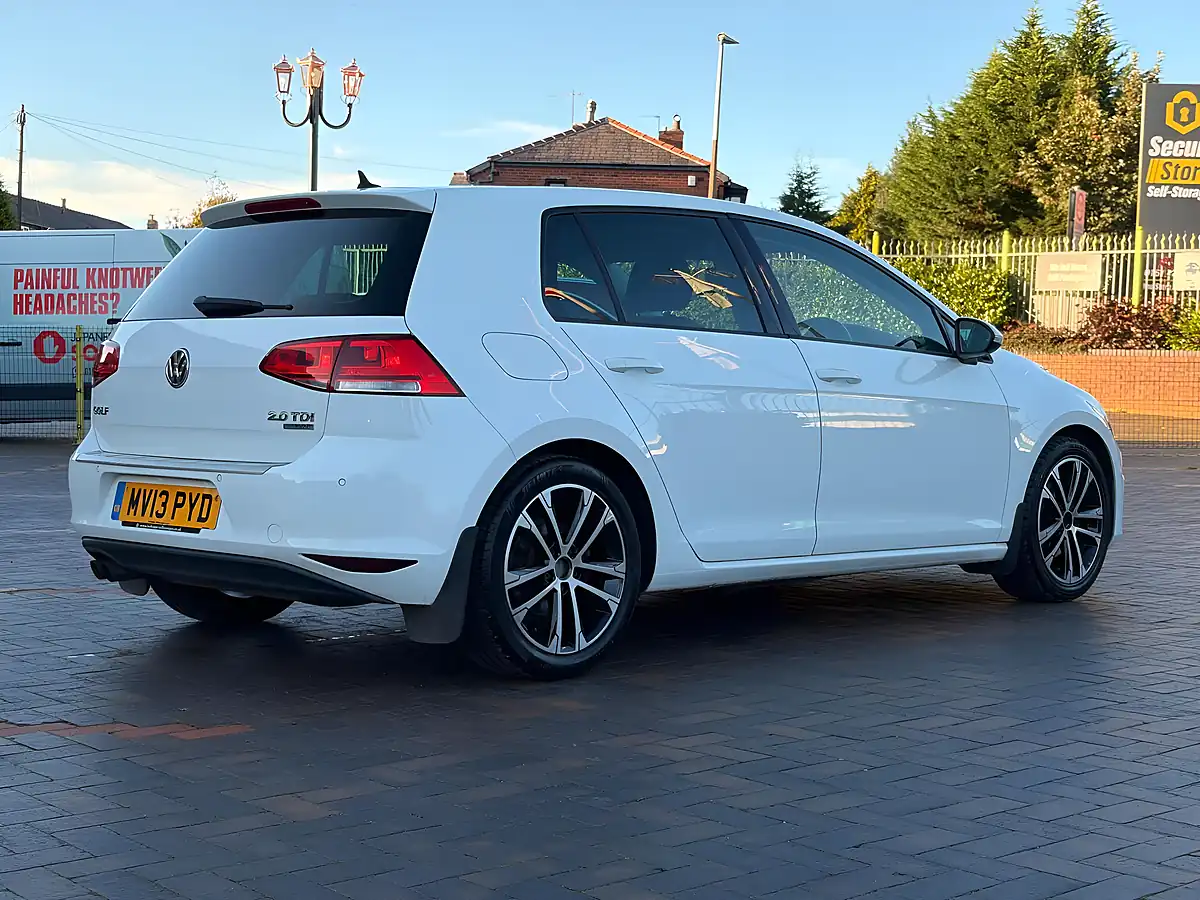 Used 2013 Volkswagen Golf GT White - Interior and Exterior details 4