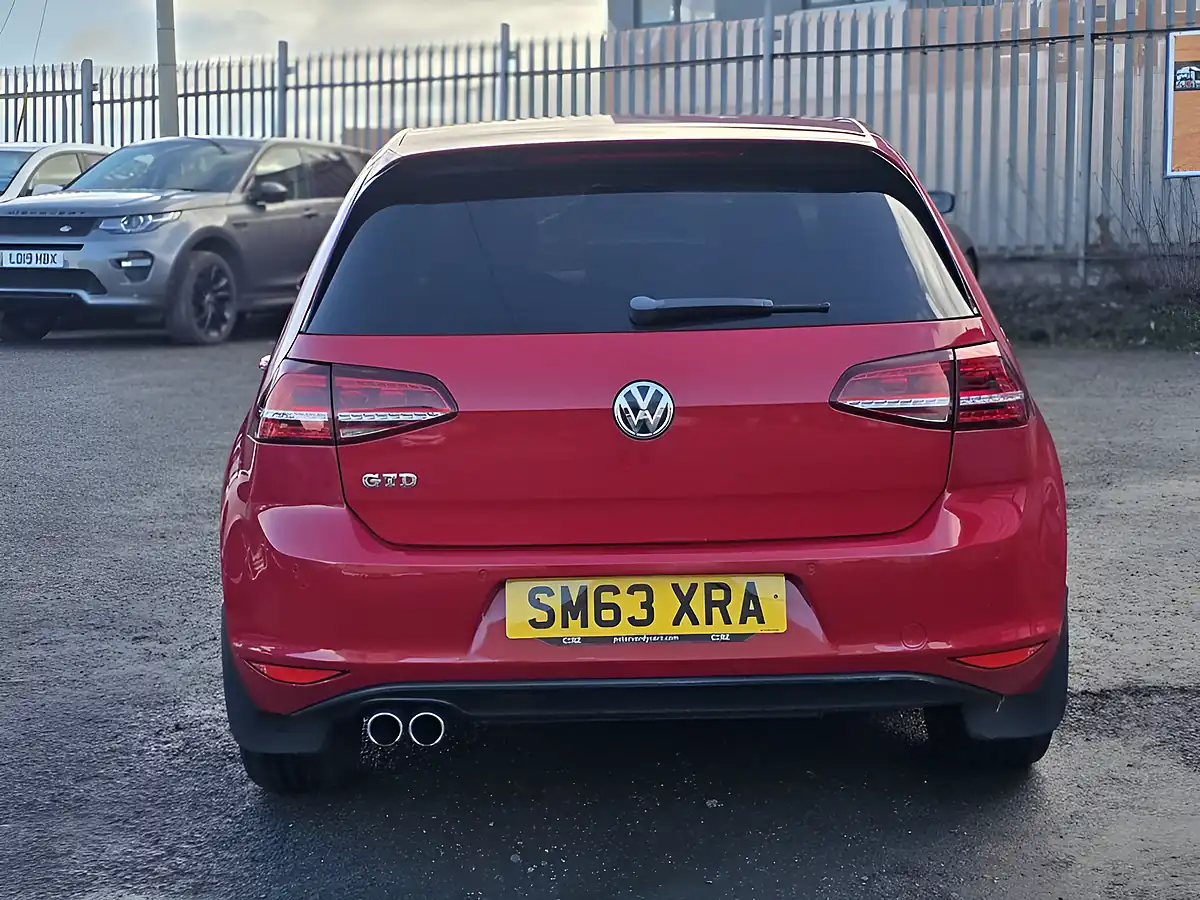 Used 2013 Volkswagen Golf Gtd Red - Interior and Exterior details 4
