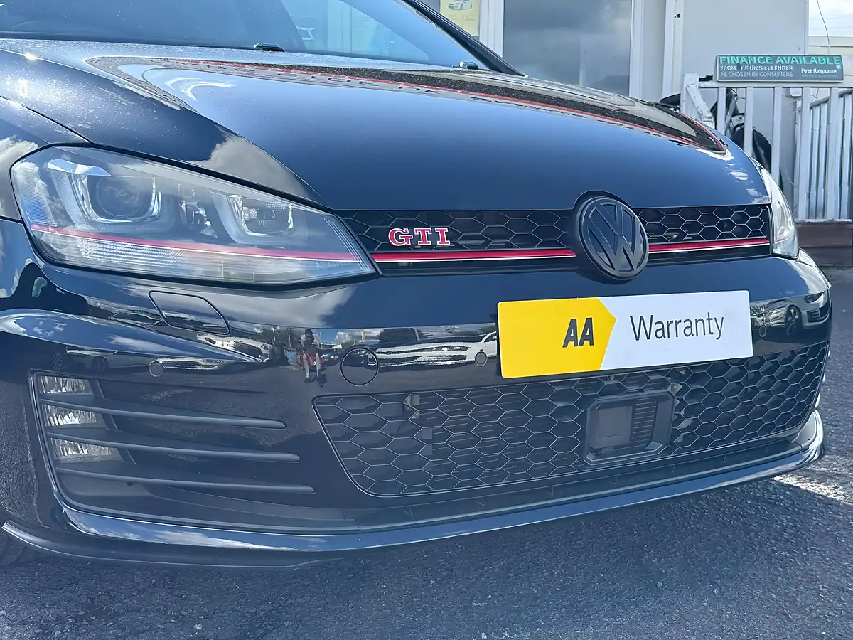 Used 2013 Volkswagen Golf GTI Bluemotion Tech Black - Interior and Exterior details 9