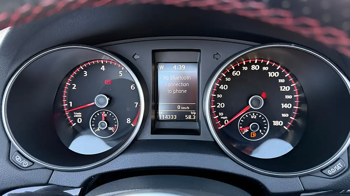 Used 2013 Volkswagen Golf GTI Cabriolet Silver - Interior and Exterior details 11