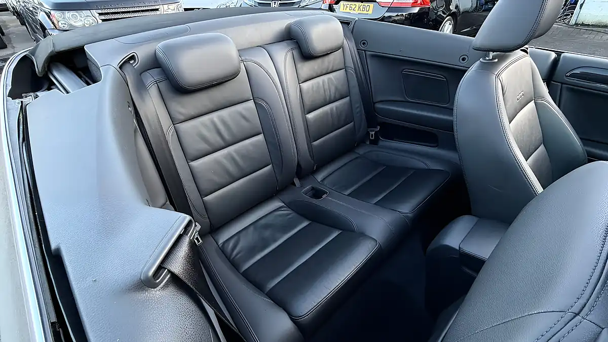 Used 2013 Volkswagen Golf GTI Cabriolet Silver - Interior and Exterior details 20