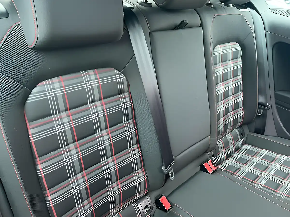 Used 2013 Volkswagen Golf GTI Performance White - Interior and Exterior details 16
