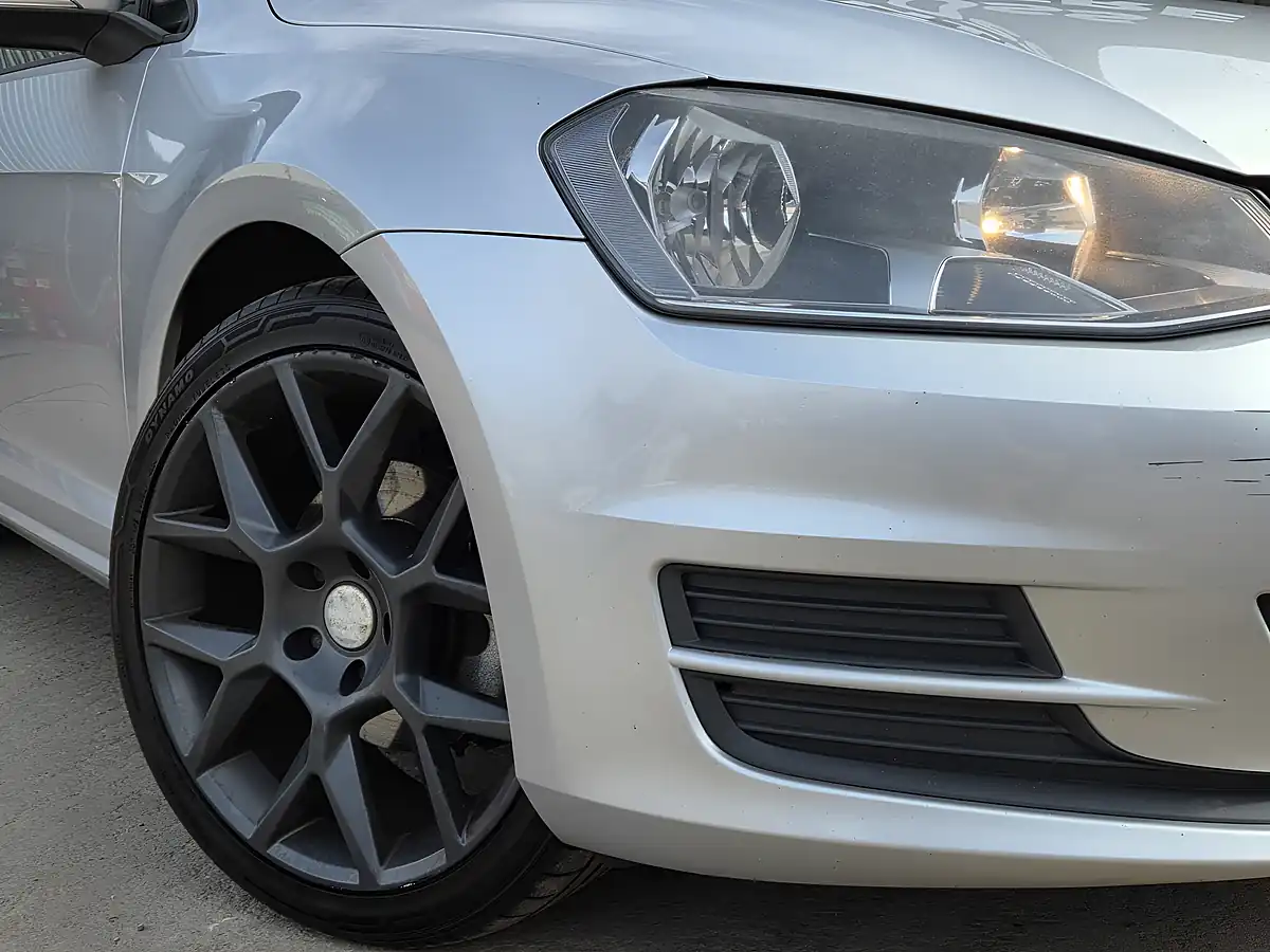 Used 2013 Volkswagen Golf S Black - Interior and Exterior details 2