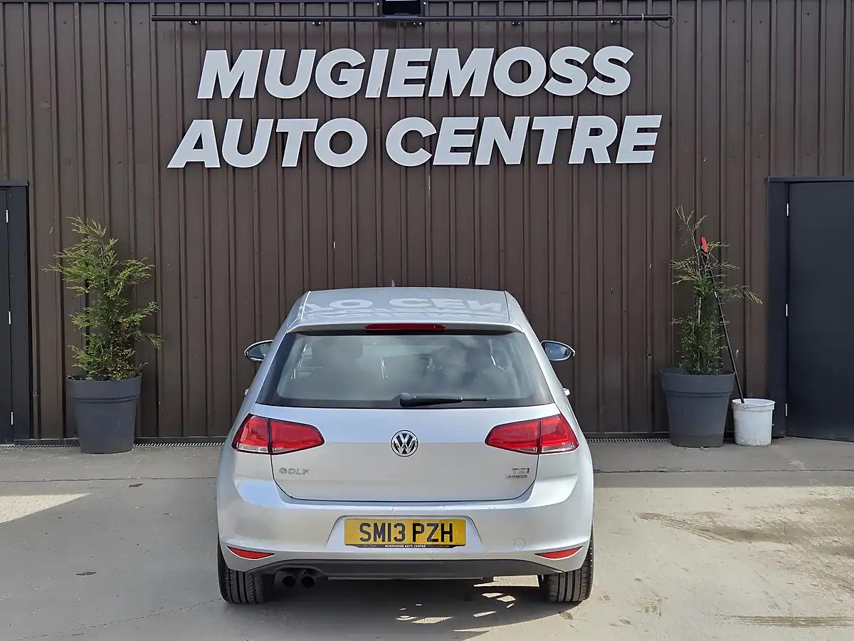 Used 2013 Volkswagen Golf S Black - Interior and Exterior details 5