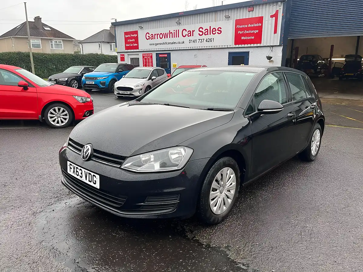 Used 2013 Volkswagen Golf S Black - Front View
