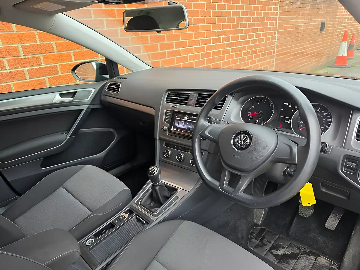 Used 2013 Volkswagen Golf S Black - Interior and Exterior details 13