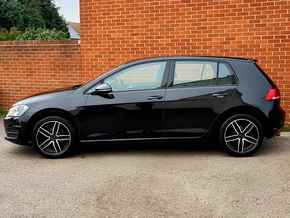 Used 2013 Volkswagen Golf S Black - Interior and Exterior details 2