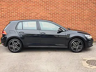 Used 2013 Volkswagen Golf S Black - Interior and Exterior details 7