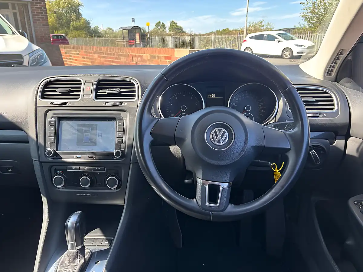 Used 2013 Volkswagen Golf S Blue - Interior and Exterior details 13