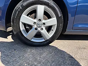 Used 2013 Volkswagen Golf S Blue - Interior and Exterior details 5