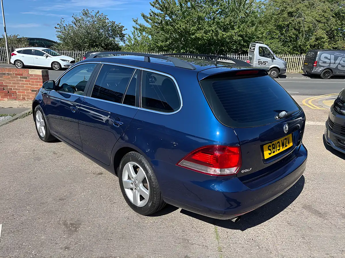 Used 2013 Volkswagen Golf S Blue - Interior and Exterior details 9