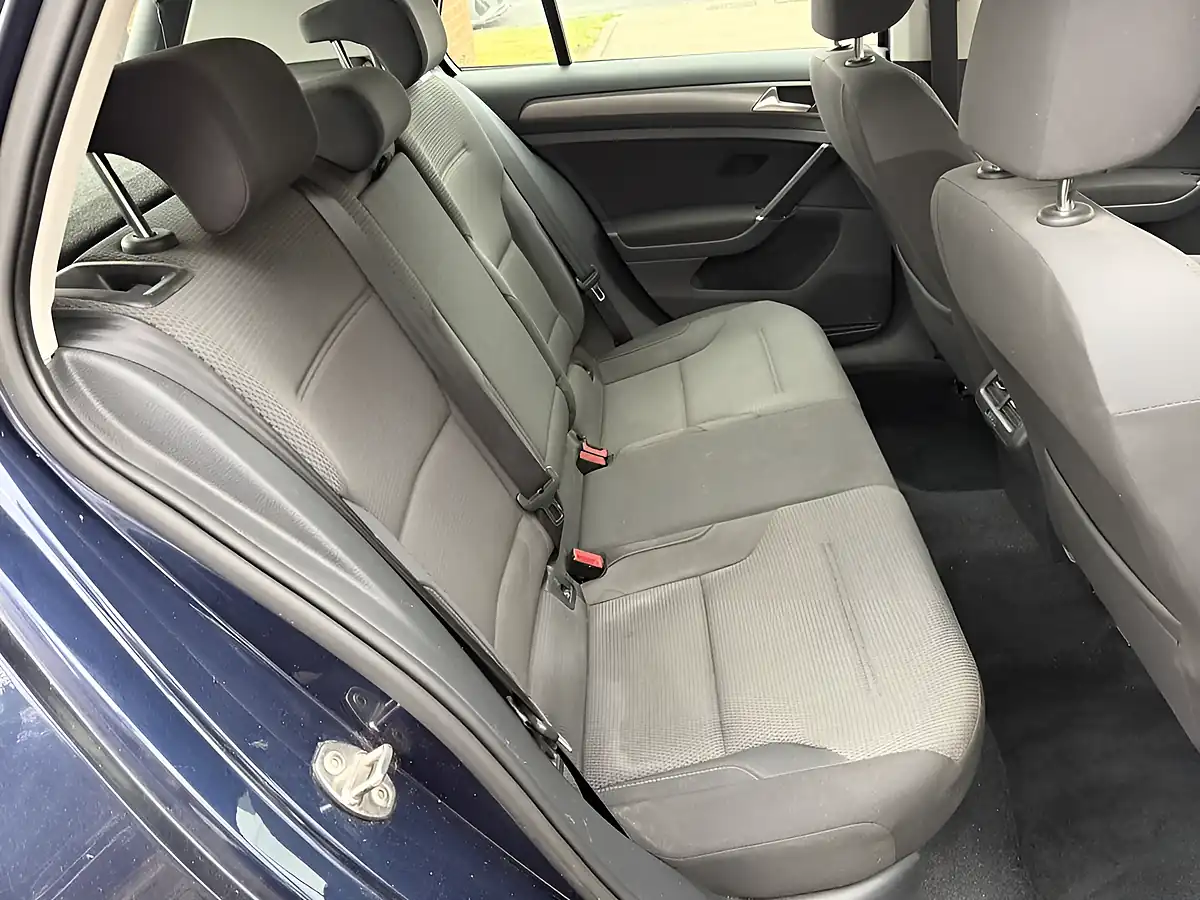 Used 2013 Volkswagen Golf Se Blue - Interior and Exterior details 12