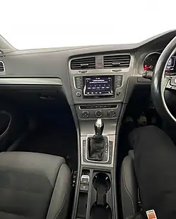 Used 2013 Volkswagen Golf Se Bluemotion Tech Silver - Interior and Exterior details 7