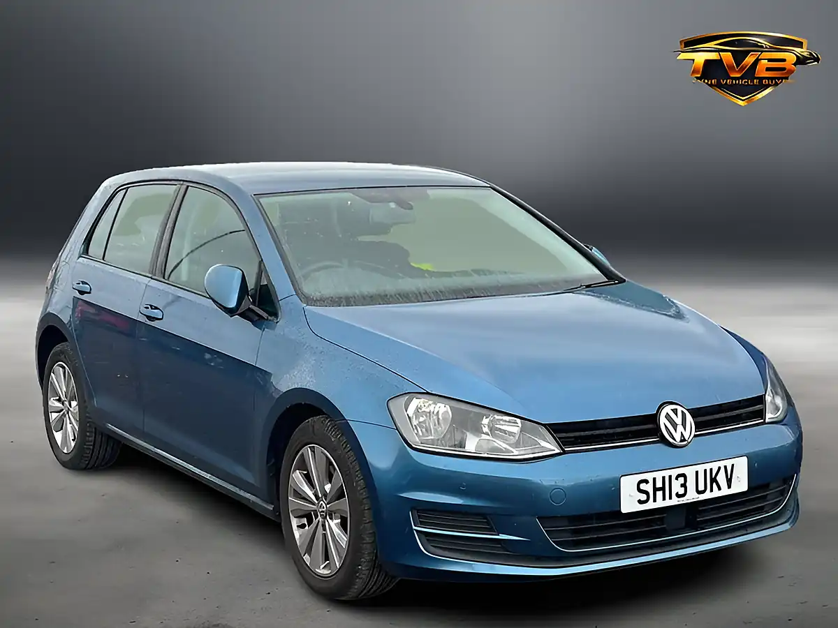 Used 2013 Volkswagen Golf Se Bluemotion Technology Pacific Blue - Front View